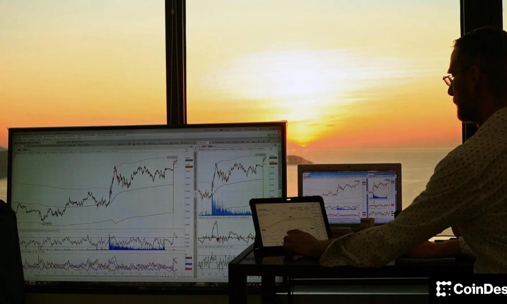 Bitcoin Steady at $70,000 as S&P 500 Hits Record High in 2026: A Critical Warning of the Best Bullish Recovery with a Shocking 10% Surge Bitcoin Steady As Sp 500 crypto news analysis