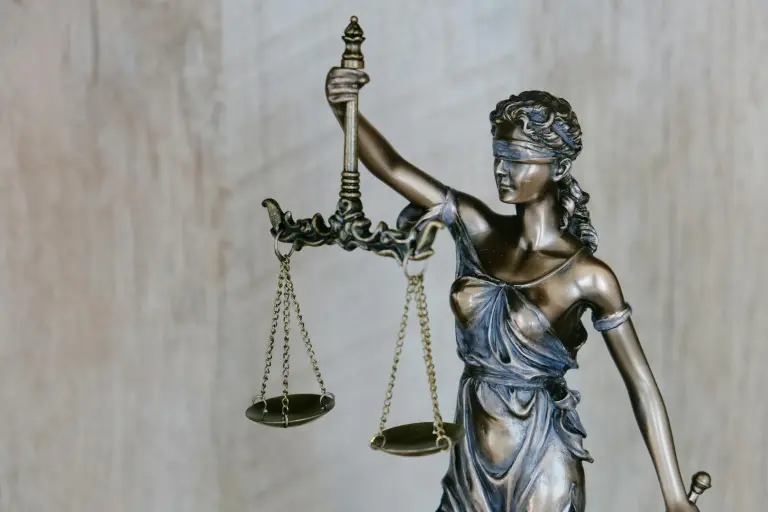 Yuga Labs settles: Shocking 2026 NFT Market Shift After $100 Million BAYC Lawsuit
