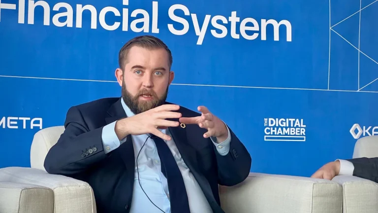 Lombard Joins LayerZero Exodus as $4 Billion in Assets Switch to Chainlink’s Bridge in a Shocking Warning for 2026