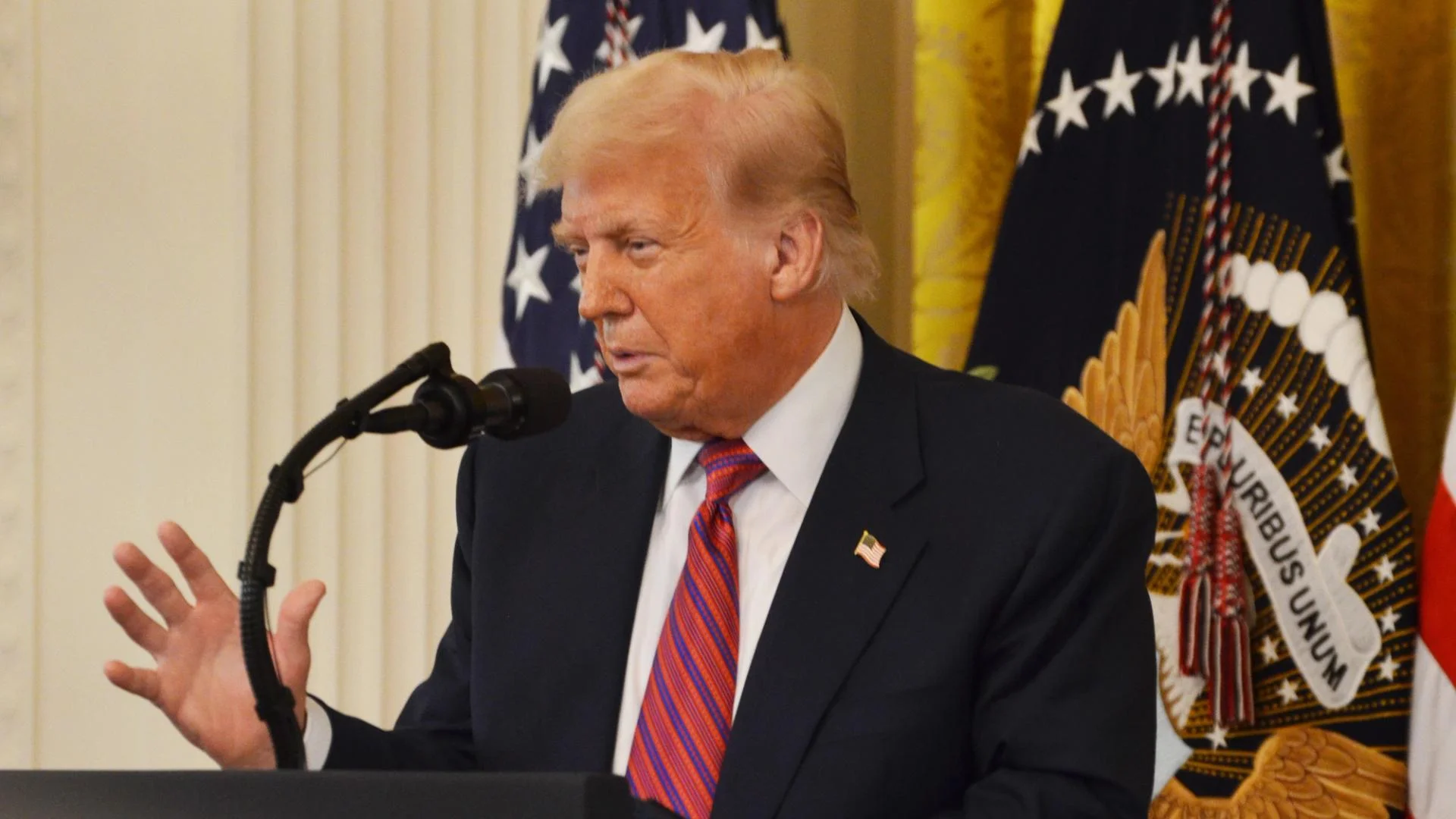 Trump Media’s Q1 Loss Widens to $406 Million: A Shocking 2026 Alert with Critical Bitcoin and CRO Markdowns